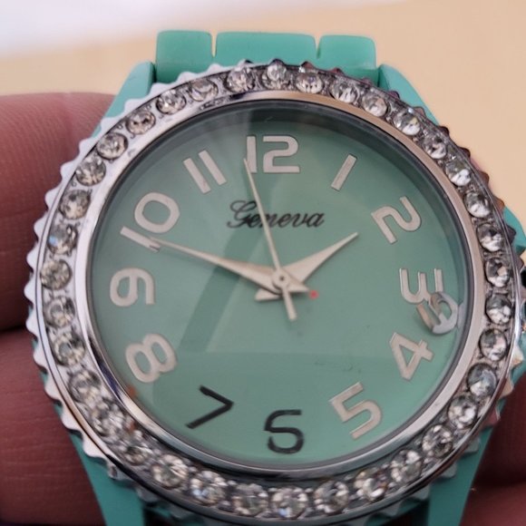 Geneva Watch Lot of 5 Blue Green Silicone Bands Untested No Batteries For Parts - Picture 12 of 15